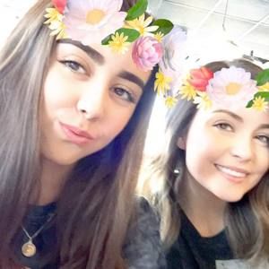 Meet your Posher, Claudia